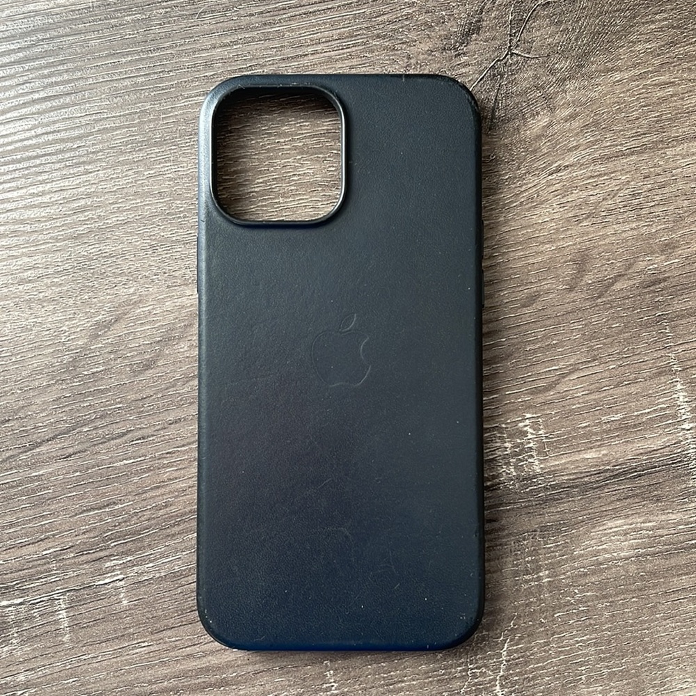iPhone 12 Pro Max Apple Leather Case